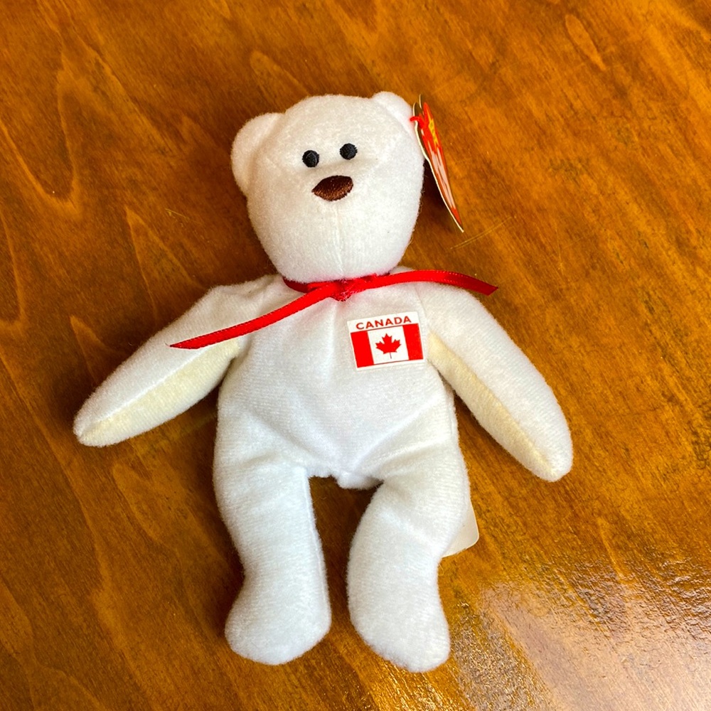 Teenie Beanie Baby, Maple the Bear with Canadian flag